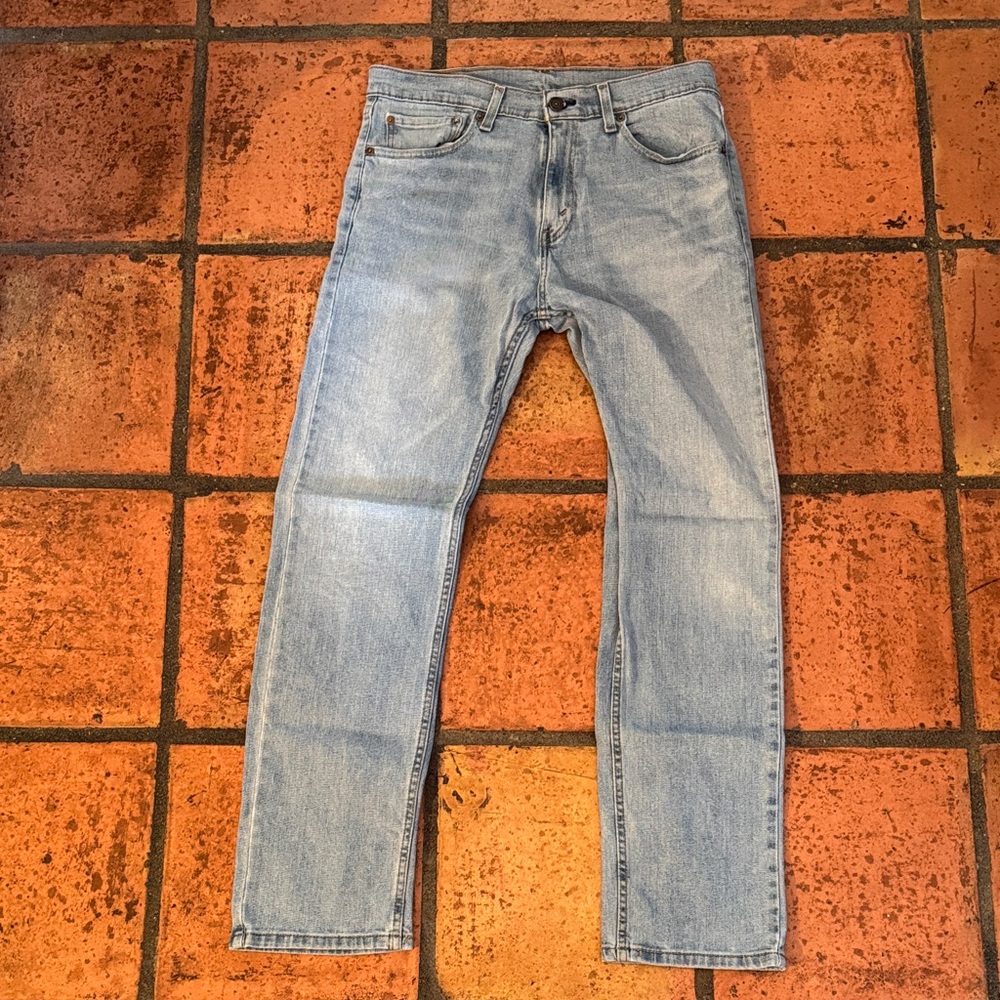 Levi’s 504 Men’s Light/Medium Blue Jeans